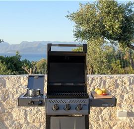 4 bedroom villa with pool & sea views, Acharavi, sleeps 8